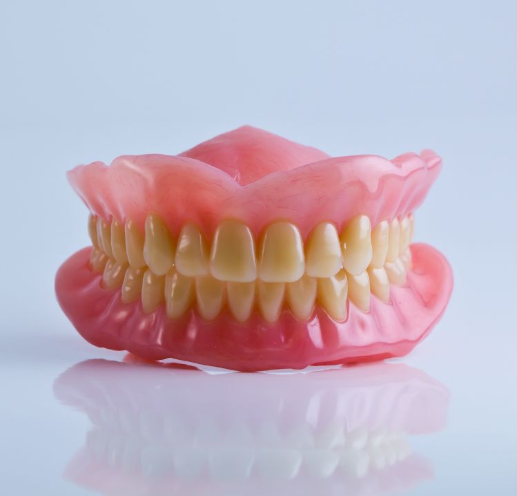 Dentures in HSR Layout Bangalore